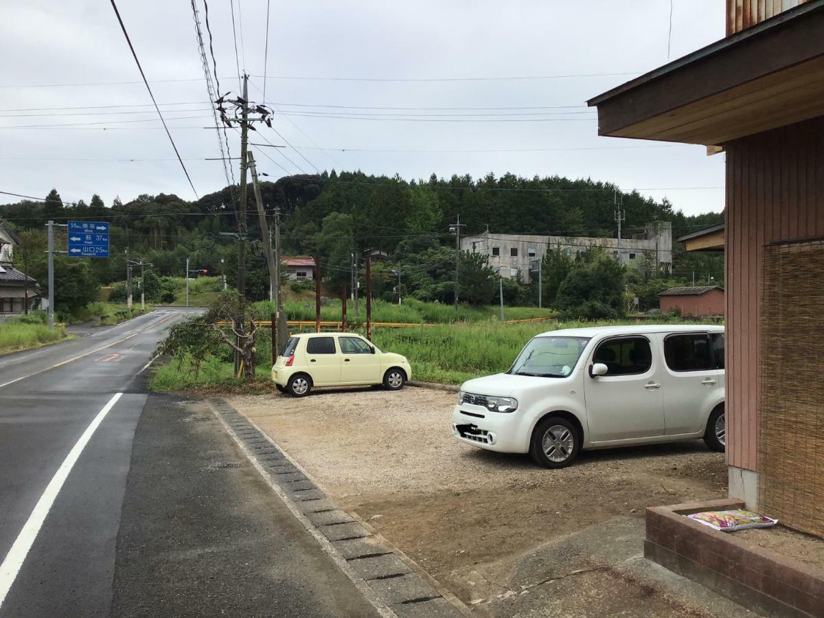 Trip Base Coconeel Hotel Akiyoshi Bagian luar foto