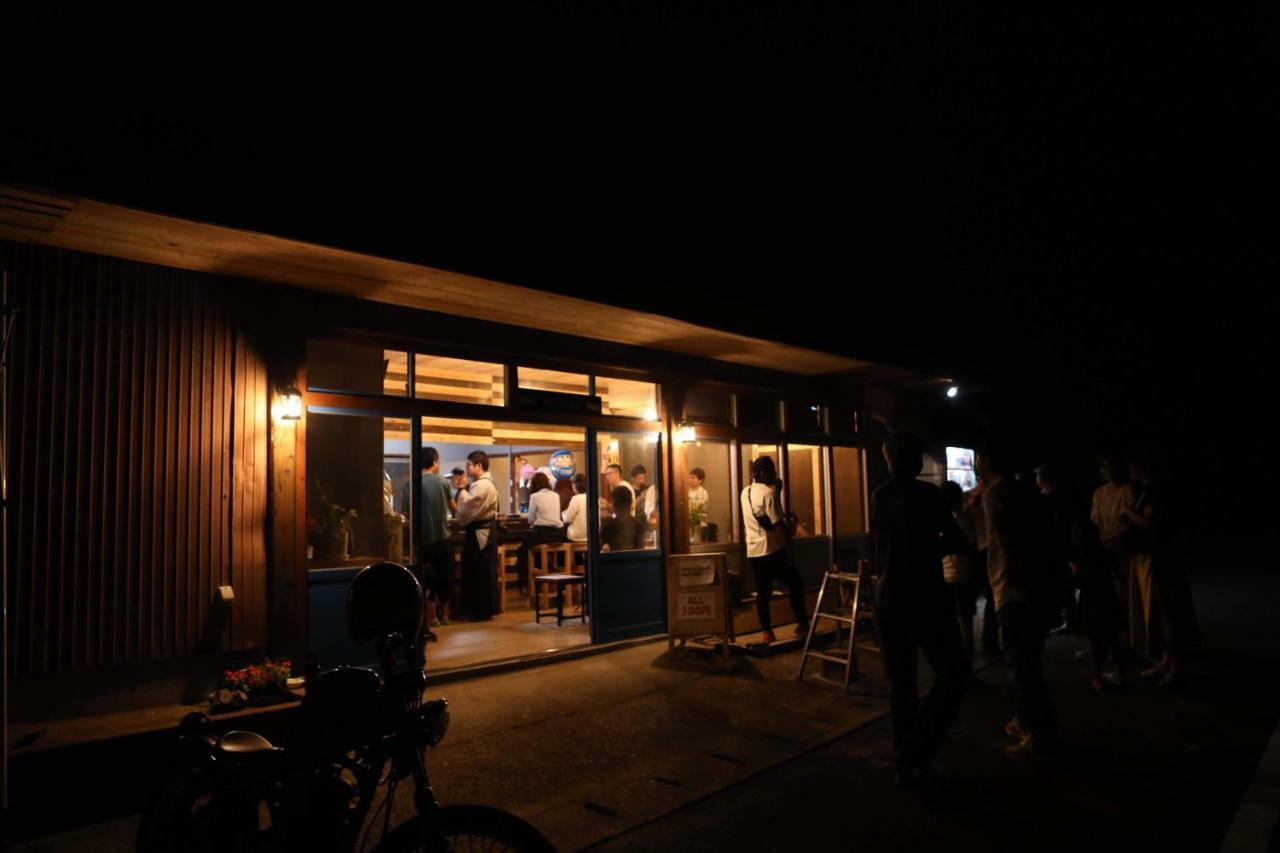 Trip Base Coconeel Hotel Akiyoshi Bagian luar foto