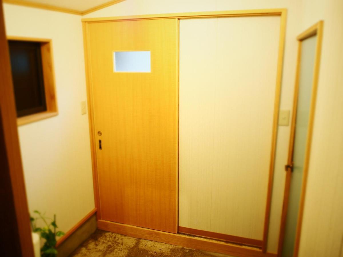 Trip Base Coconeel Hotel Akiyoshi Bagian luar foto